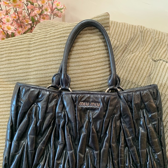 Miu Miu Matelasse Leather Bag Tote - Picture 3 of 8